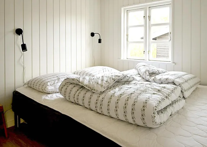 1 Bedroom Beautiful In Dom wakacyjny