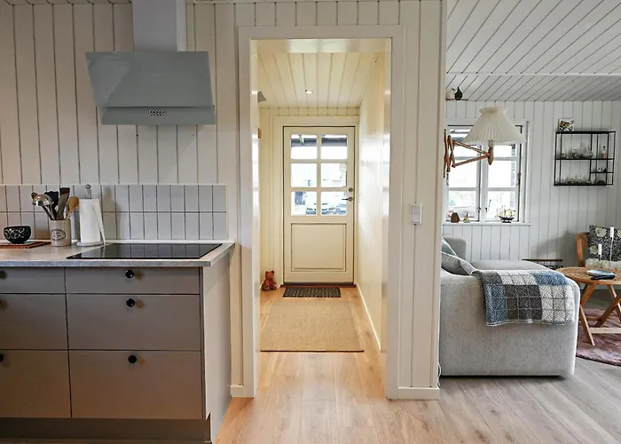 1 Bedroom Beautiful In Dom wakacyjny