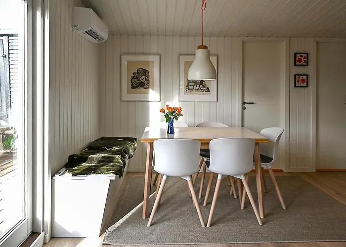 Dom wakacyjny 1 Bedroom Beautiful In