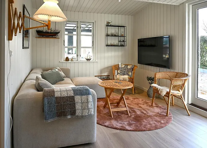 1 Bedroom Beautiful In Dom wakacyjny *